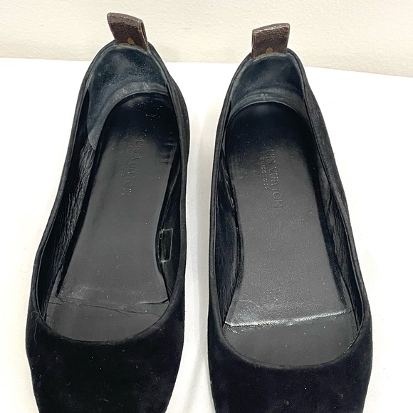 LOUIS VUITTON UNIFORM MONOGRAM FLATS SZ. 9 - Picture 4 of 4
